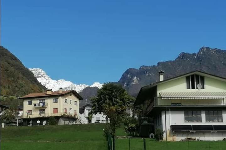 Colori Nel Parco Apartment Cesiomaggiore Екстериор снимка